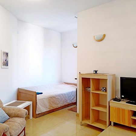 Pokoje Przytulnie Jak W Domu Krakow Exterior photo