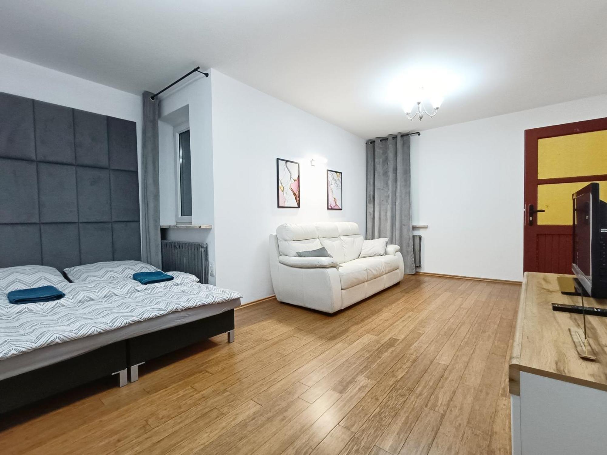 Pokoje Przytulnie Jak W Domu Krakow Exterior photo